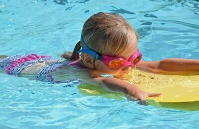 young-swimmer-2494906&lowbar;1920